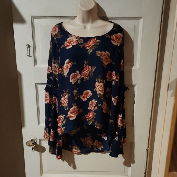 Rue21 Tops - Rue21 Sheer Floral Bell Sleeve High Low Top Medium